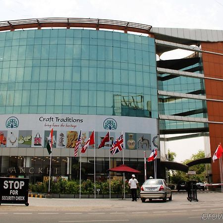Galaxy Hotel & Spa Gurgaon Esterno foto