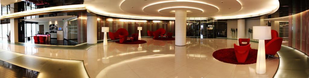 Galaxy Hotel & Spa Gurgaon Esterno foto