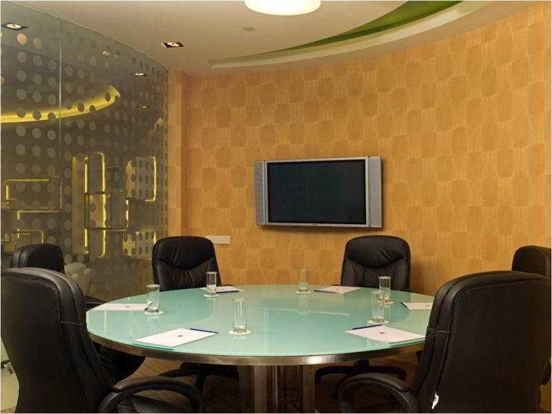 Galaxy Hotel & Spa Gurgaon Esterno foto