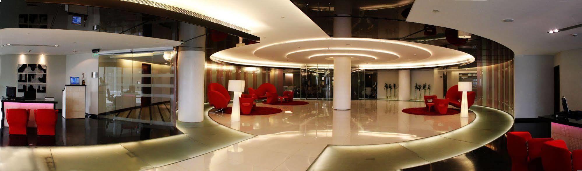 Galaxy Hotel & Spa Gurgaon Esterno foto